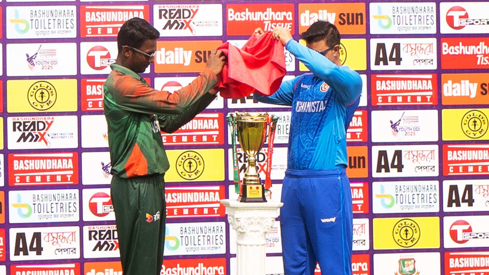 Rain forces venue, schedule change for series