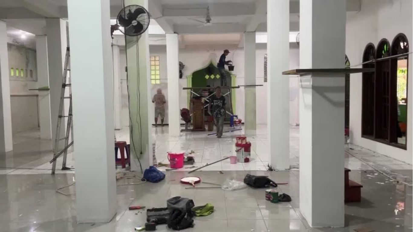Jakarta Mosque Blasts: Police find possible explosive powder