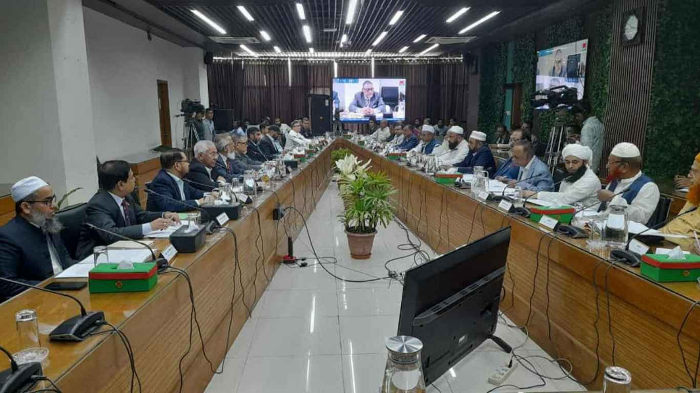 Commission will lose neutrality if players do not cooperate: CEC