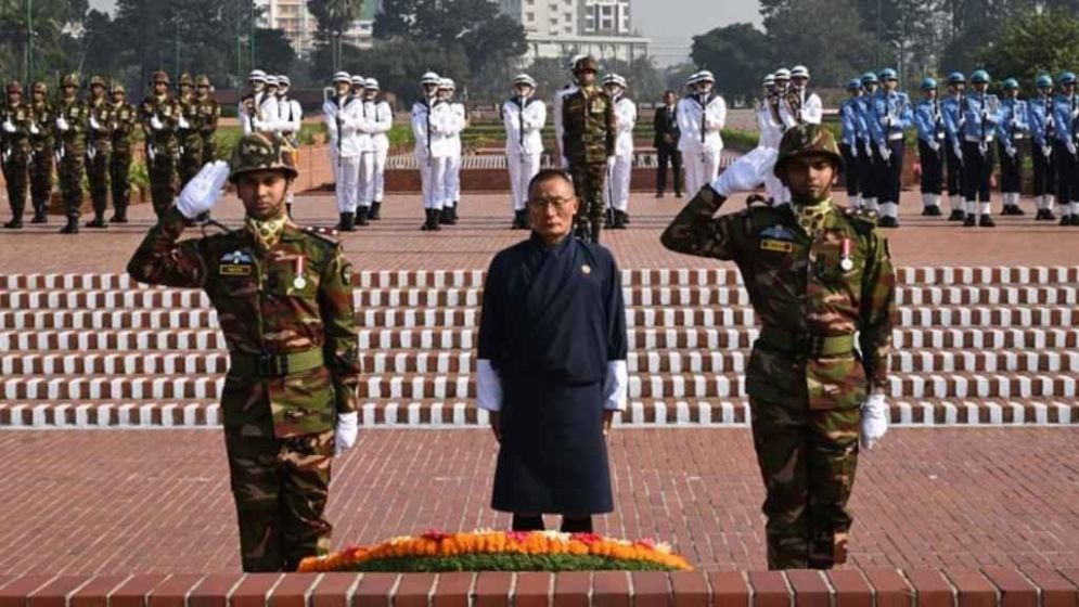 Bhutanese PM pays homage to Liberation War martyrs in Savar