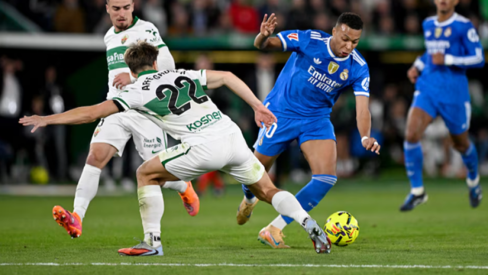 Real Madrid salvage thrilling late 2-2 draw at Elche