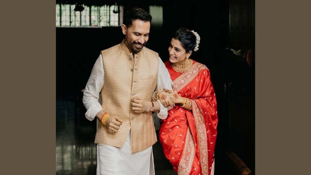 Samantha ties the knot with filmmaker Raj Nidimoru