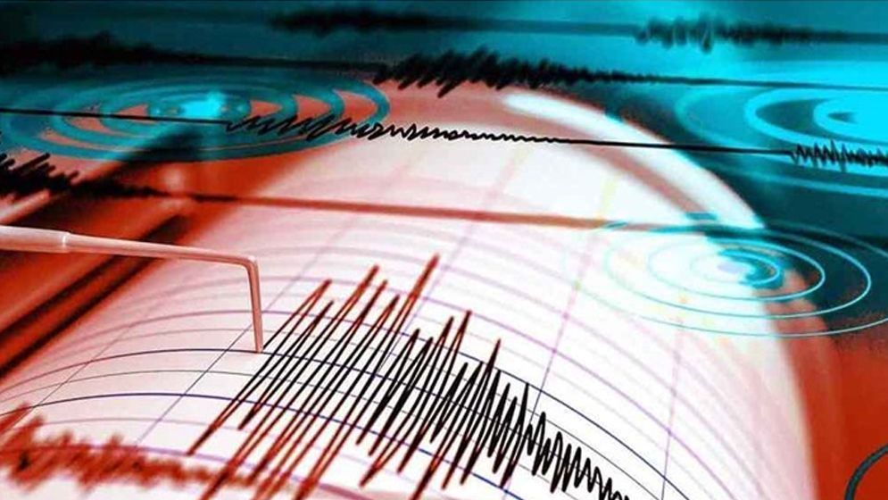 Japan tsunami warning after 6.7-magnitude earthquake