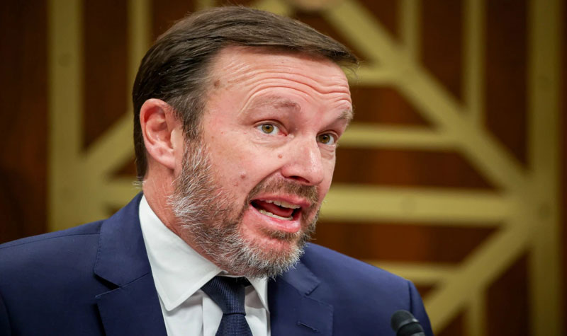 Students will keep looking over their shoulders: Chris Murphy