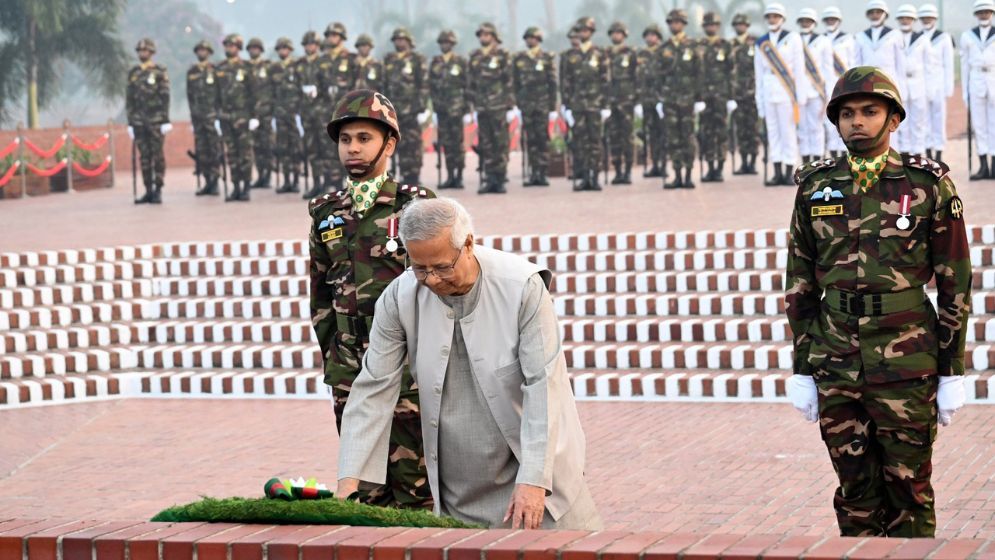 CA pays homage to Liberation War martyrs on Victory Day