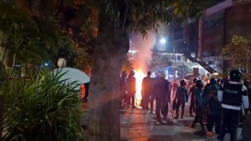 Chhayanaut building set on fire