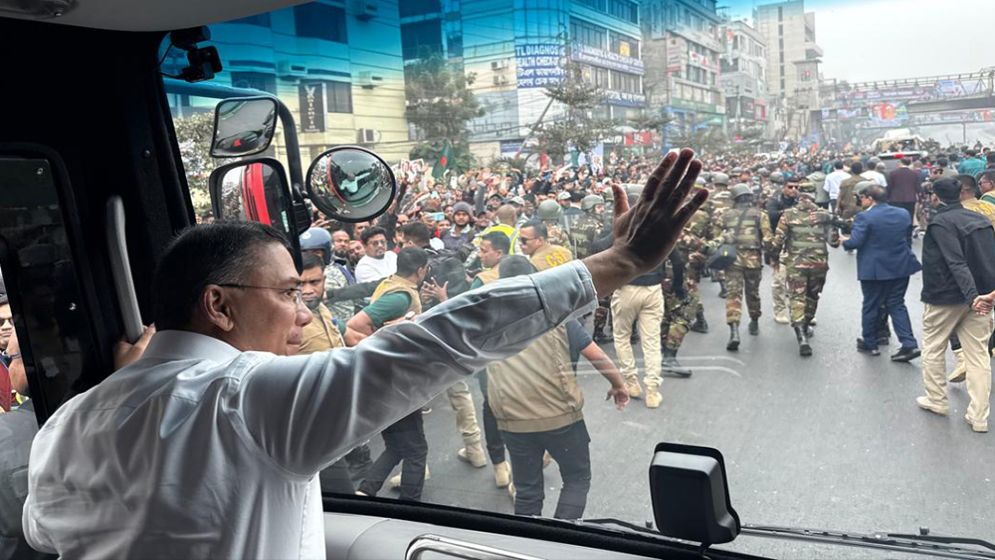 Tarique Rahman starts for 300-feet road