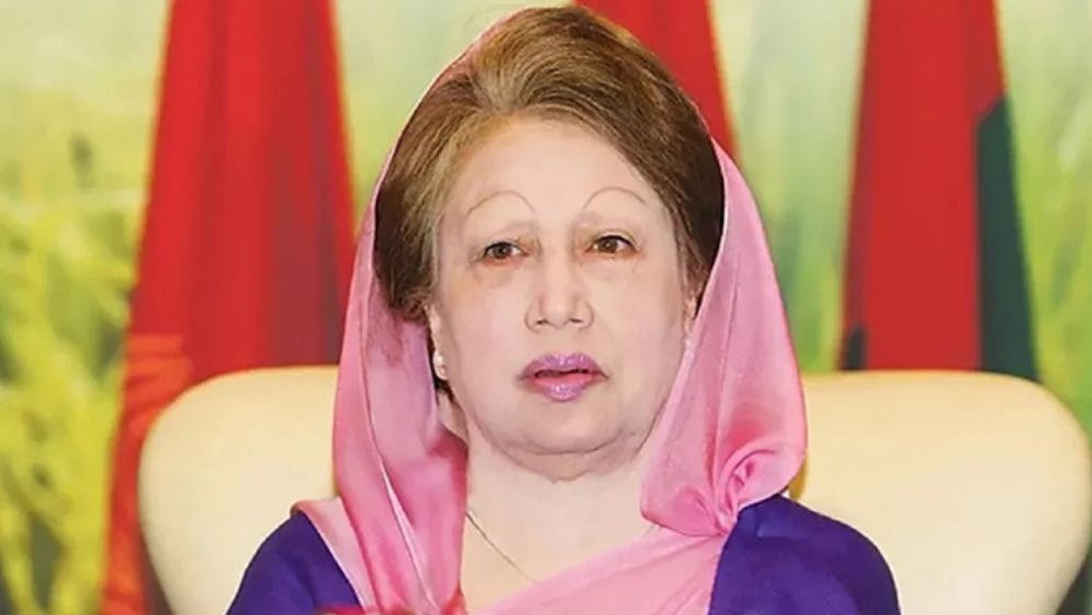 Khaleda Zia uses fingerprint to collect nomination paper
