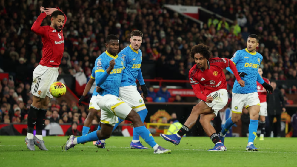 Man United held to 1-1 draw by struggling Wolves