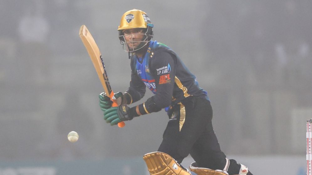 Mahmudullah anchors again as Rangpur post 155/8 against Dhaka