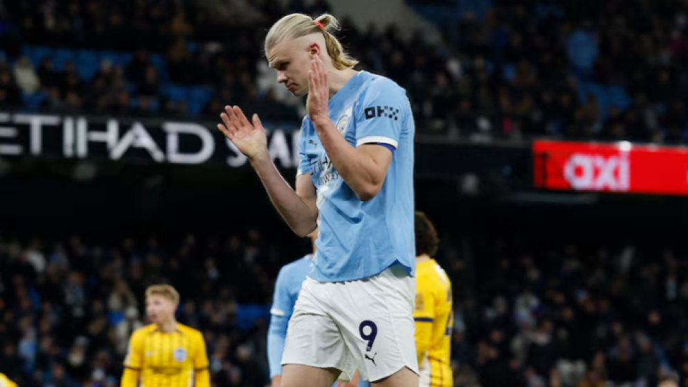 Arsenal get title boost as Man City and Villa both drop points