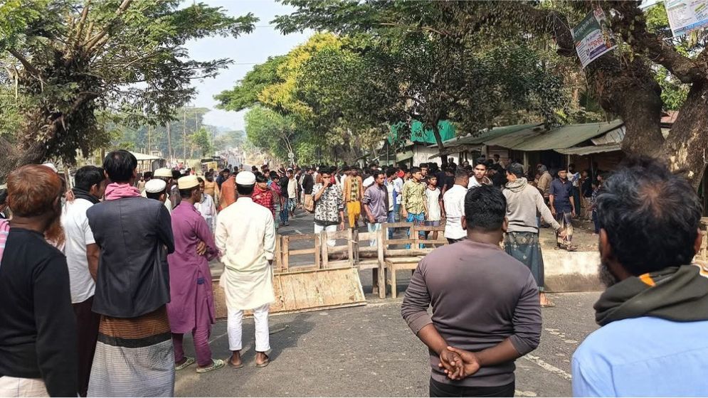 Schoolgirl killed by bullet fired from Myanmar in Teknaf