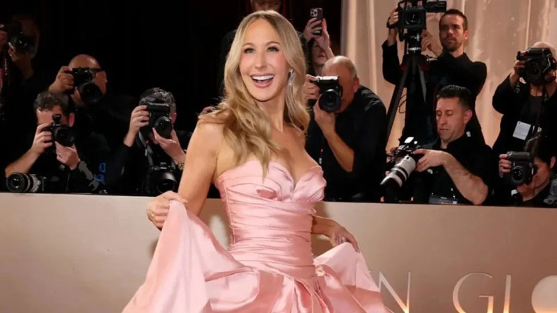 Nikki Glaser intense satire CBS News, Epstein jokes during Golden Globes