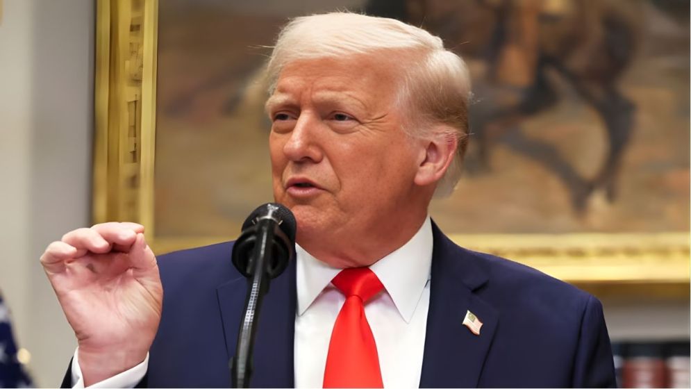 Trump to meet advisers on Tuesday to discuss Iran option