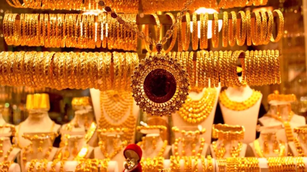 Gold keeps breaking records, hits Tk2.34 lakh per bhori