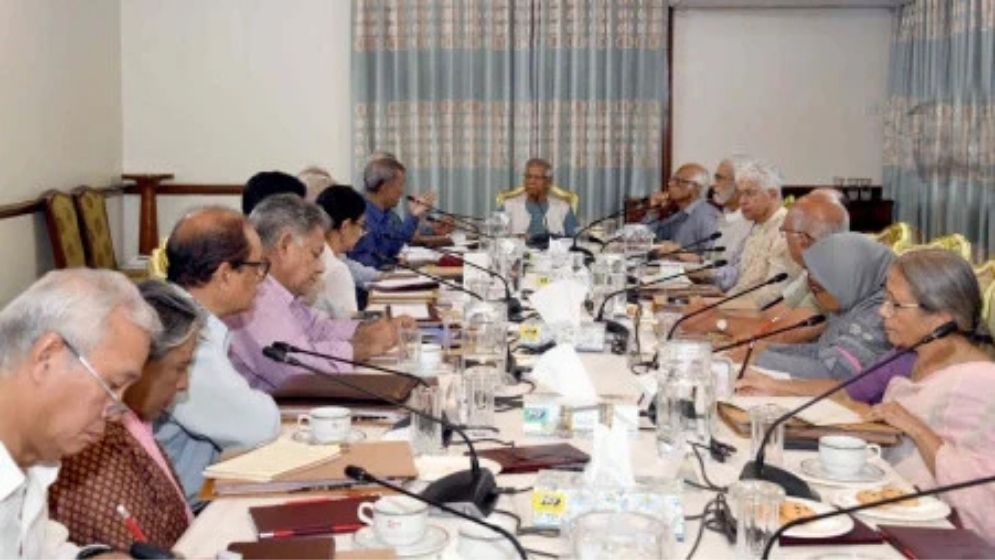 Advisers start visiting districts to raise awareness about referendum