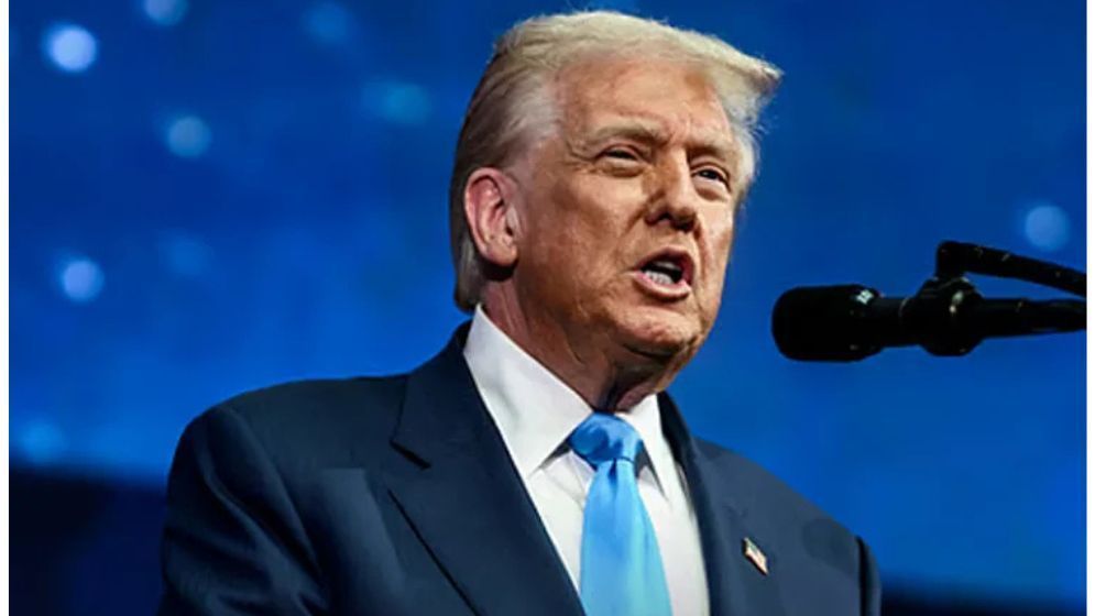 Trump heads for Davos maelstrom over Greenland