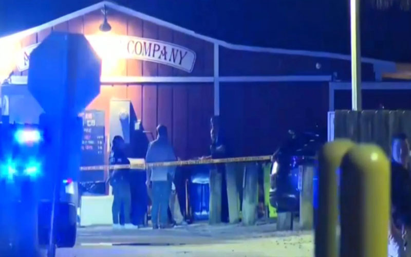3 dead, 5 injured in shooting at North Carolina waterfront bar