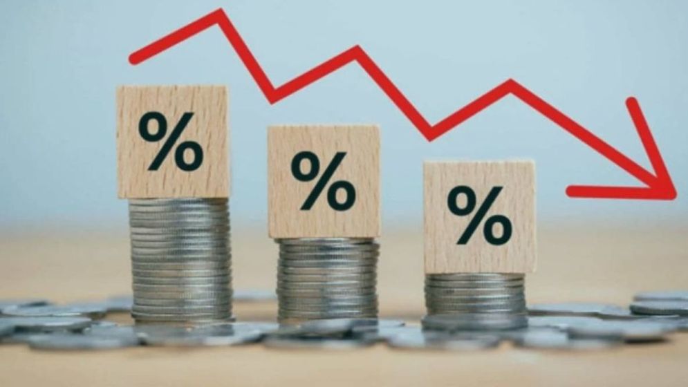 "Private Sector Falters Amid Shrinking Capabilities"