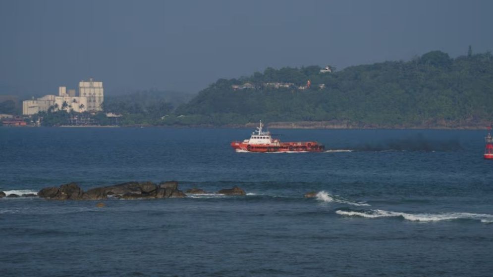 Second Iranian warship heads to Sri Lanka after submarine strike