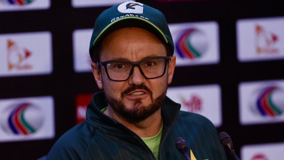 Pakistan coach Hesson expects more pace, better wicket for Bangladesh ODIs in Mirpur