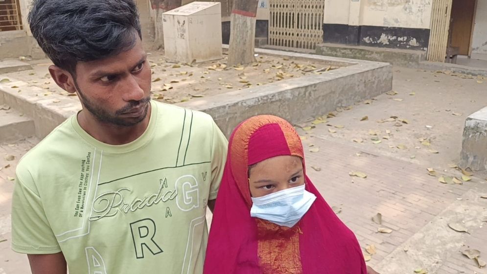 Domestic help allegedly tortured by ex-Biman MD handed over to father’s custody