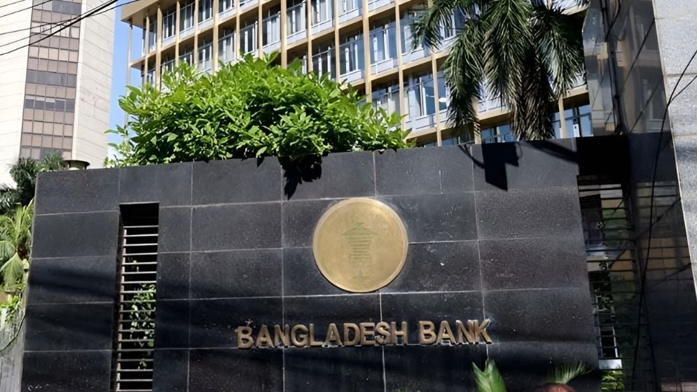 BB appoints observers to four banks