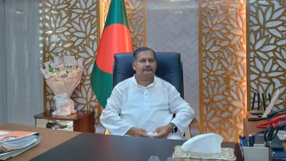 Govt has no plan to increase fuel prices: Information Minister