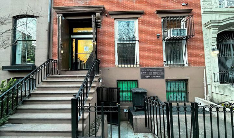 Mosque vandalized in New York, Quran torn and feces smeared on door