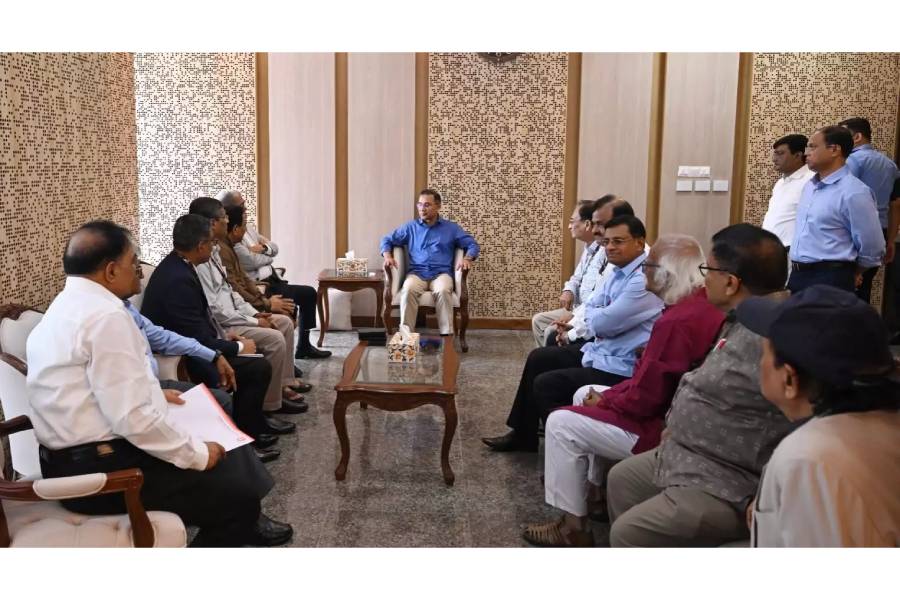 Hindu community seeks three-day Durga Puja holiday