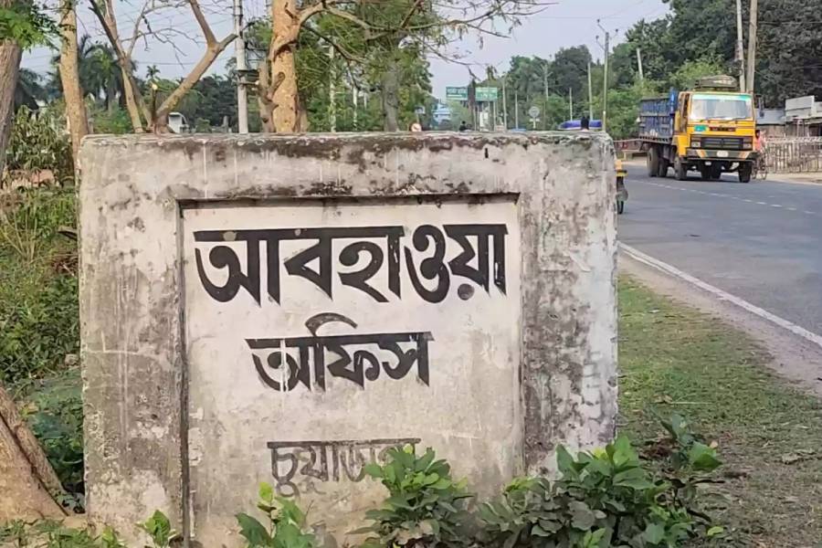 Chuadanga sizzles at 39.7°C