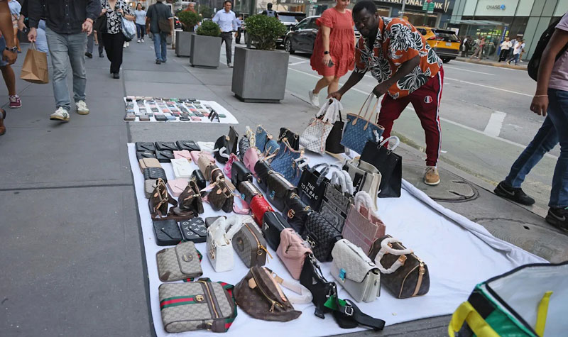 Couple sentenced to prison in Connecticut for importing and selling counterfeit goods