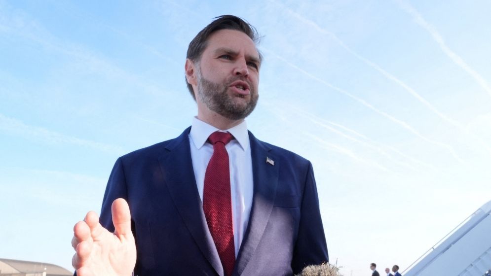 Vance Warns Iran Against ‘Playing Games’ Ahead of Key Talks