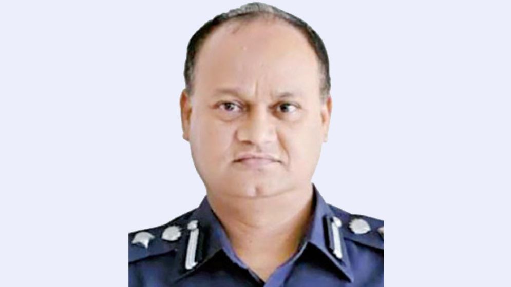 Anger Erupts in Rupganj as Protests Grow Against Mozammel