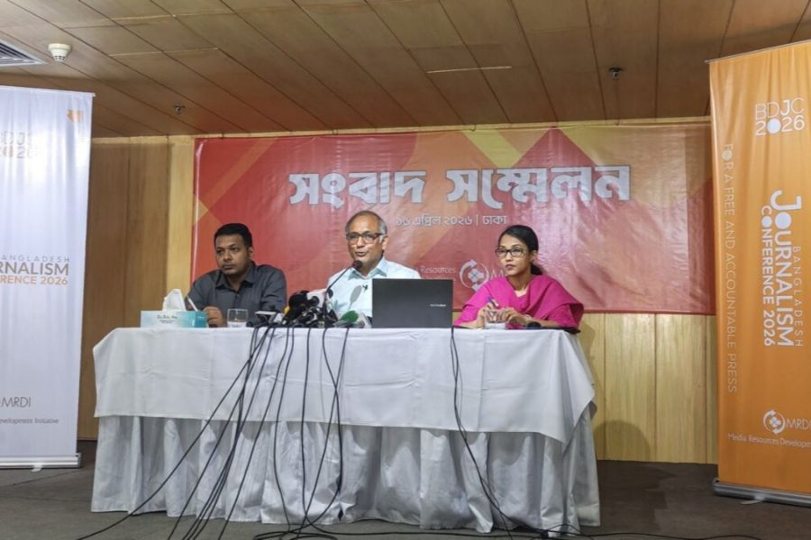 Bangladeshi tailor in Dubai