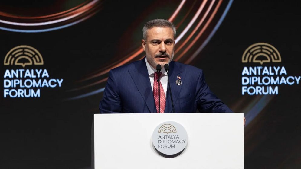 Bangladeshi tailor in Dubai