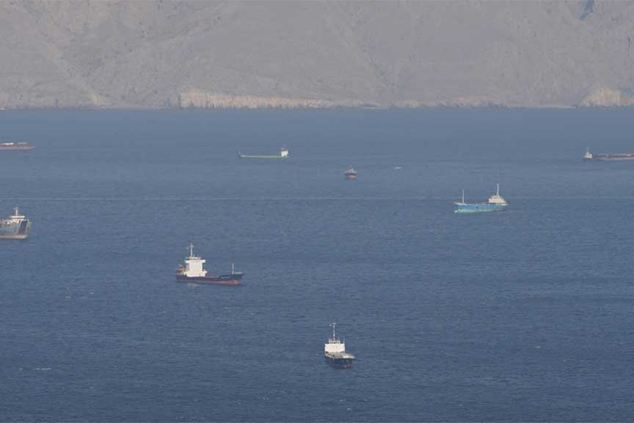 US to Keep Hormuz Blockade in Place Until Deal with Iran, Trump Says