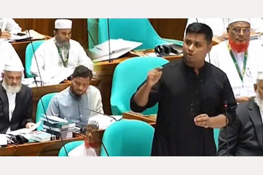 Hasnat Abdullah Calls for Vehicles to Help MPs Reach Constituents