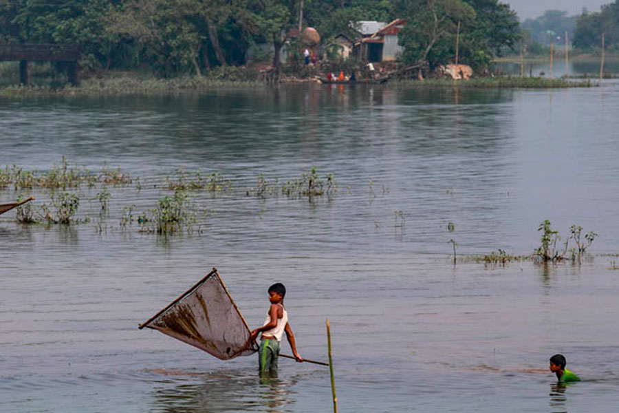 Flash flood risk in Sylhet, Habiganj, Moulvibazar as rains intensify