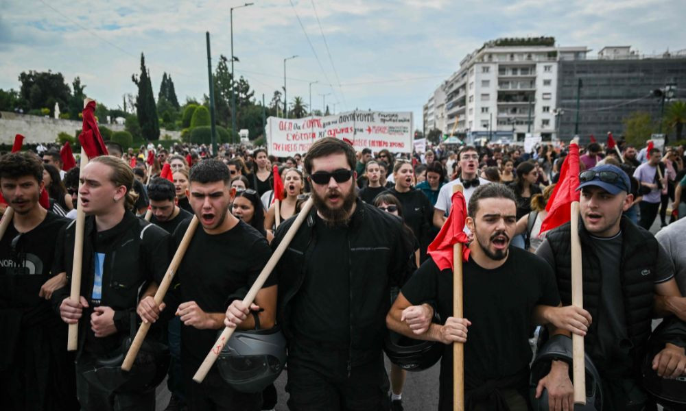 Greece to approve disputed 13-hour workday reform