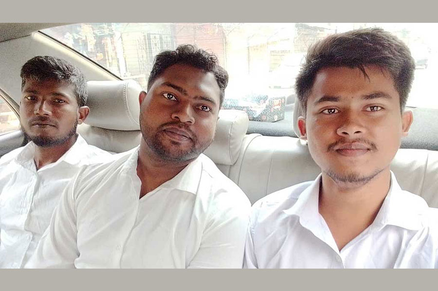 Bangladeshi tailor in Dubai