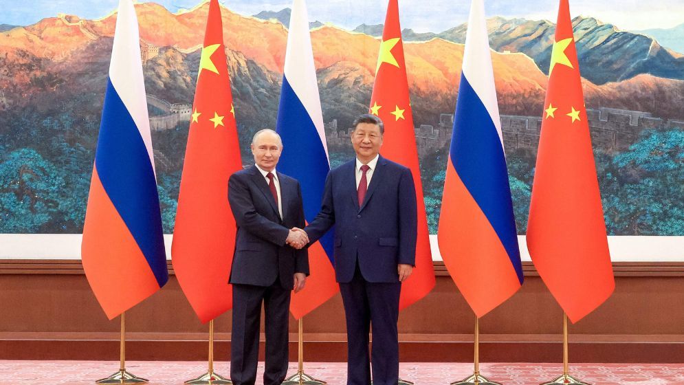 Putin and Xi Praise ‘Unyielding’ Ties Following Trump’s Trip