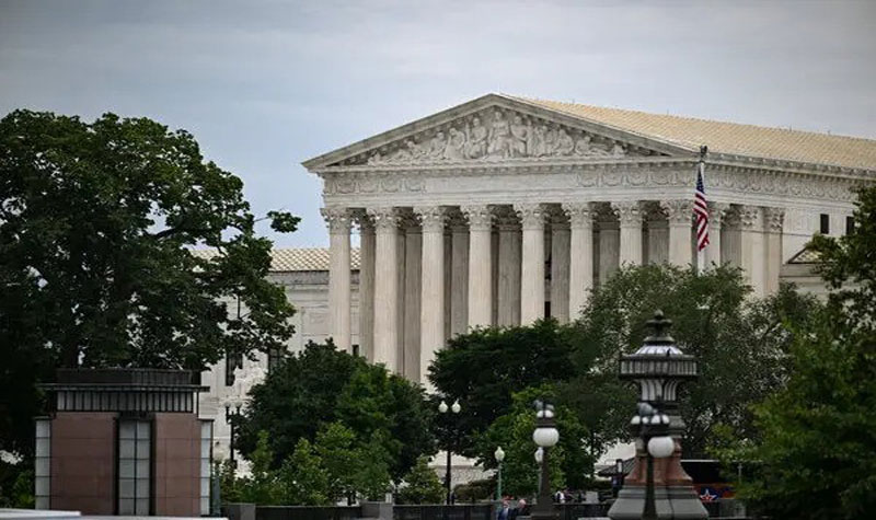 Supreme Court clears way for Alabama Republicans to use congressional map for midterms