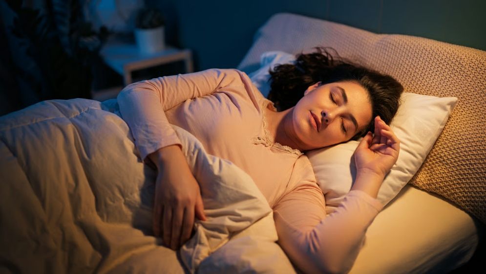 Why do women go to bed before 11pm every night?
