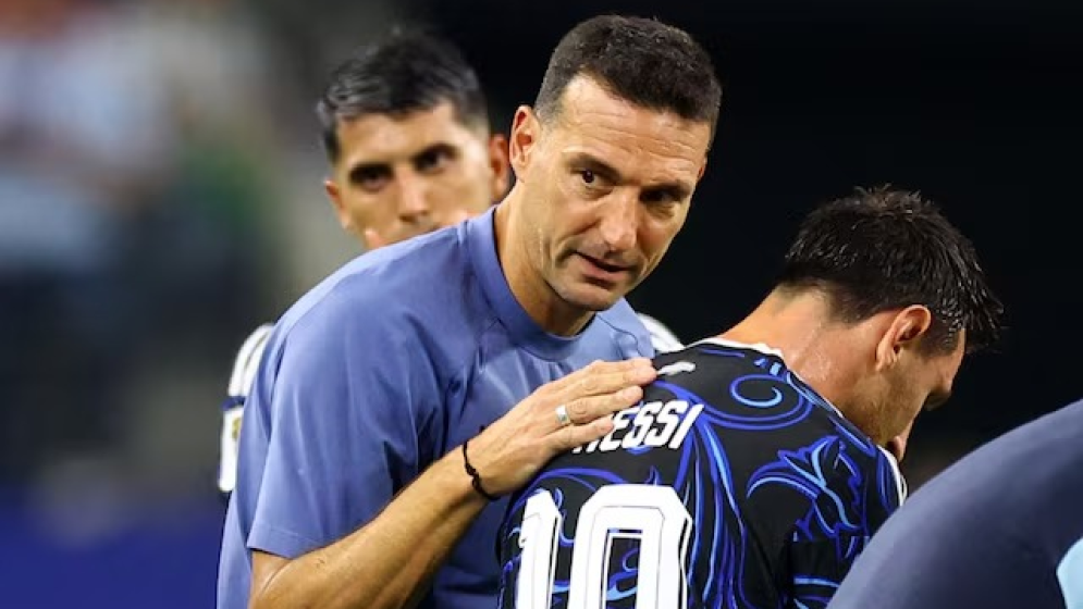 Scaloni Runs Out of Superlatives as Messi Keeps Breaking Records