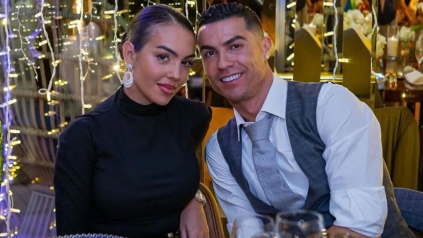Ronaldo and Georgina decide to get married after 10 years together