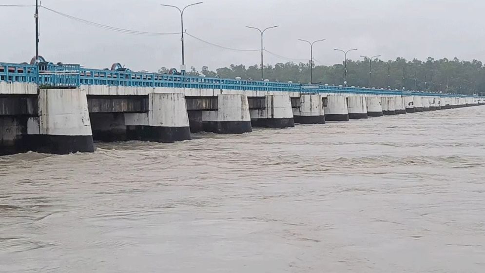 Short-term flood risk looms over five northern regions