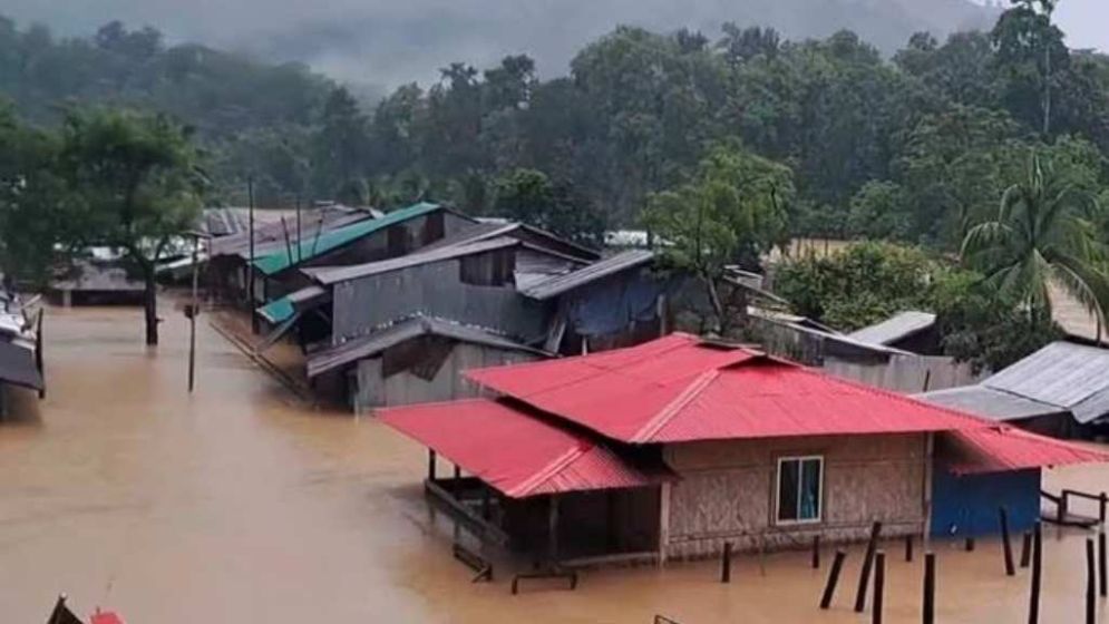 Rangamati paralysed as heavy downpour continues