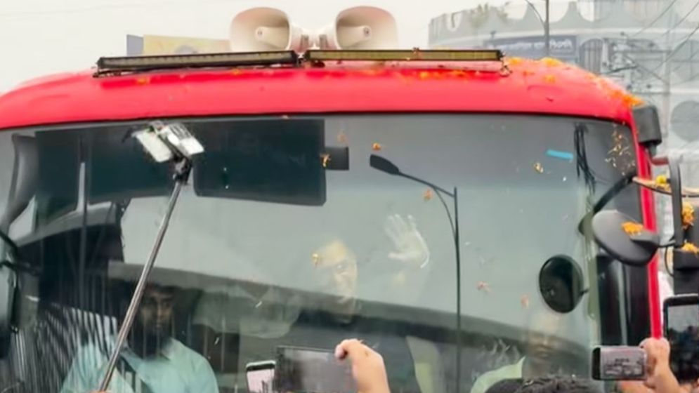 Prime Minister Tarique leaves for Barishal