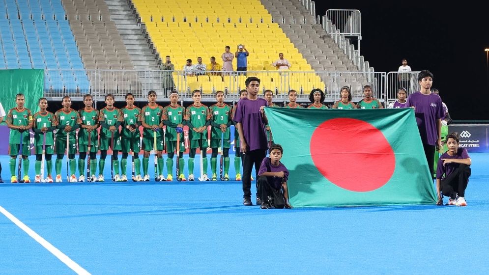 Bangladesh women's hockey team wins first international title